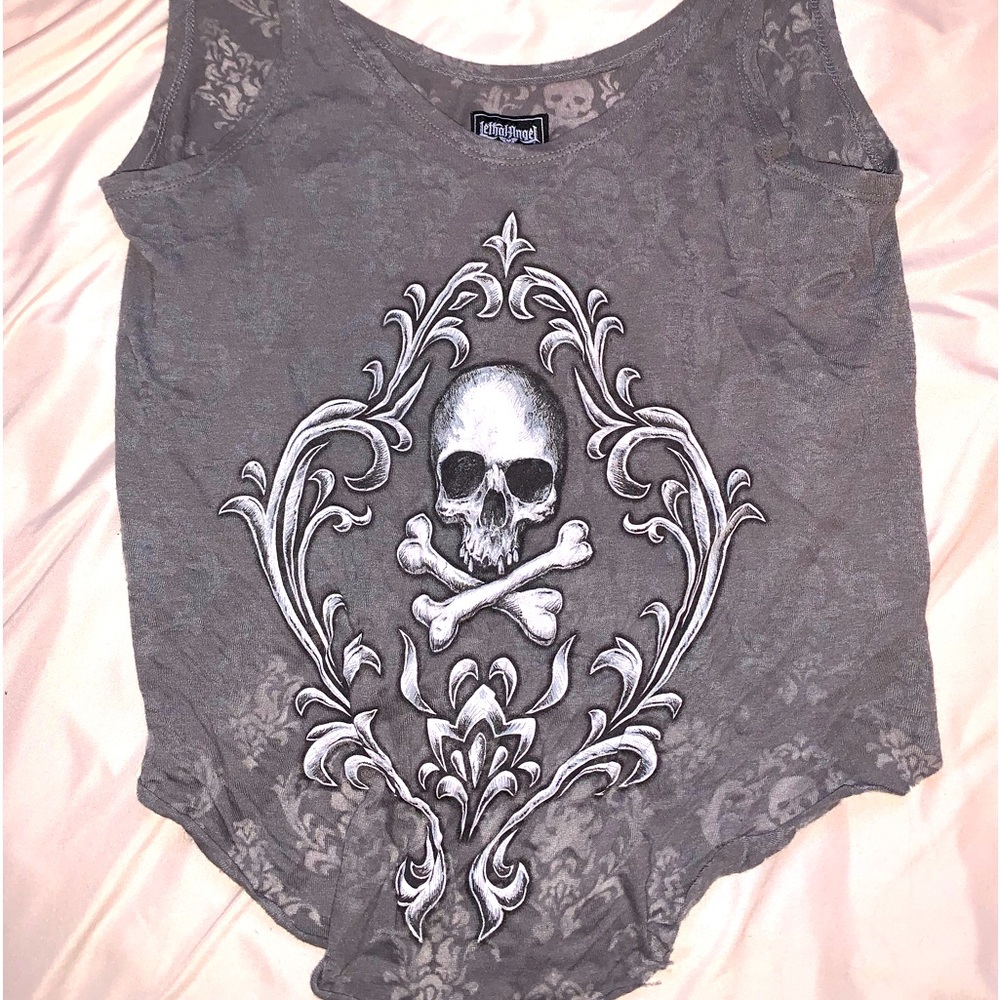 Skull sheer back crop